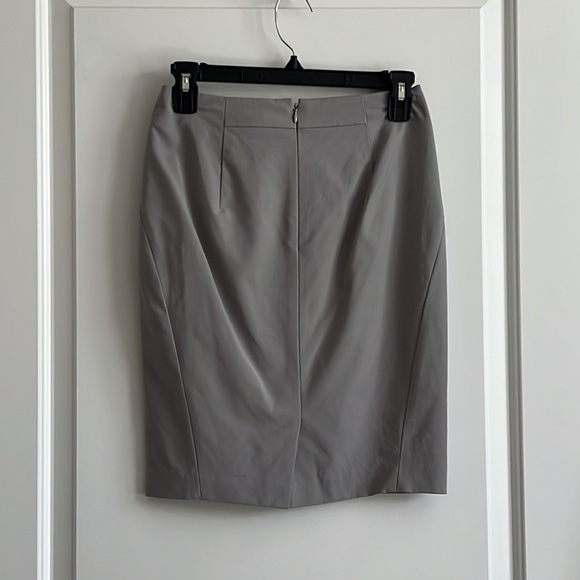 Ann Taylor pencil skirt - Picture 2 of 4